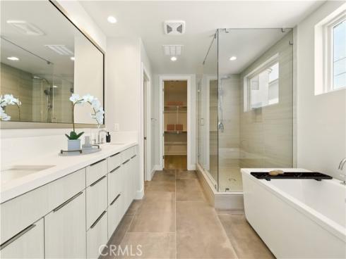 133  Apron  , Irvine, CA
