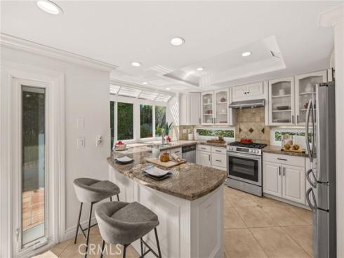 16  Harrisburg  , Irvine, CA