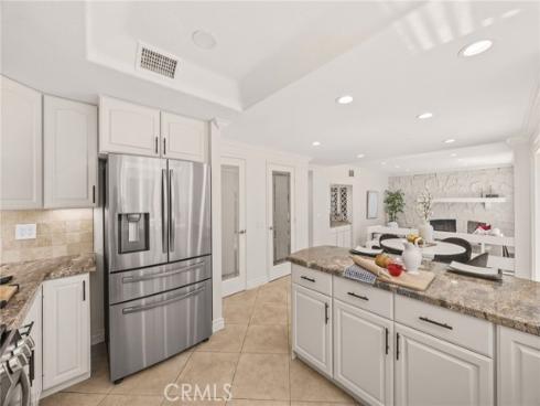 16  Harrisburg  , Irvine, CA