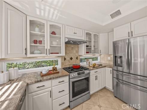 16  Harrisburg  , Irvine, CA