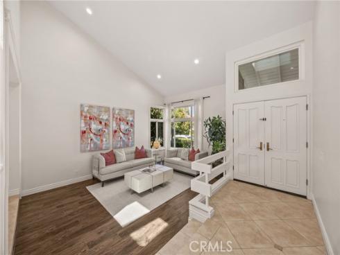 16  Harrisburg  , Irvine, CA