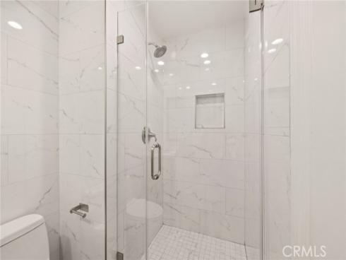 16  Harrisburg  , Irvine, CA