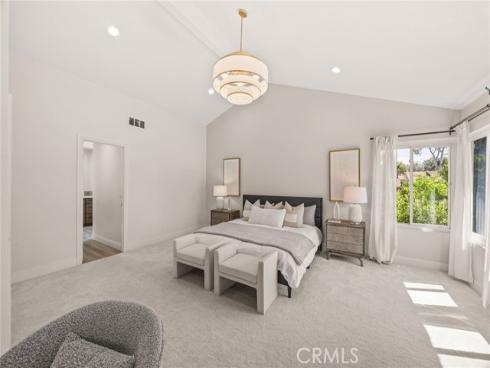 16  Harrisburg  , Irvine, CA