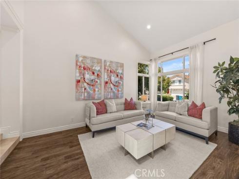 16  Harrisburg  , Irvine, CA
