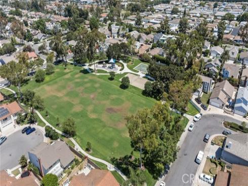 16  Harrisburg  , Irvine, CA