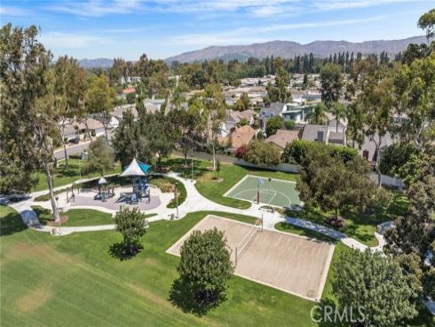 16  Harrisburg  , Irvine, CA