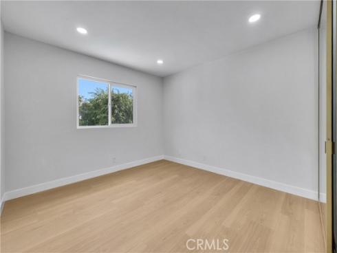 56 Monticello , Irvine, CA