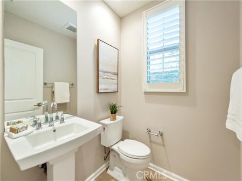 146  Rotunda  , Irvine, CA
