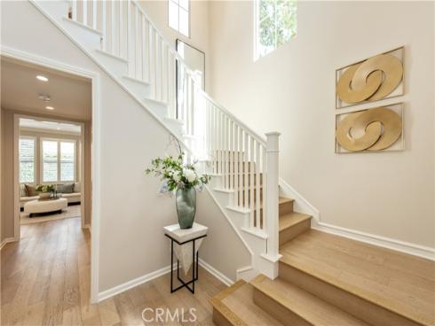 146  Rotunda  , Irvine, CA