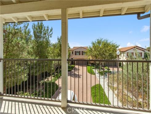 146  Rotunda  , Irvine, CA