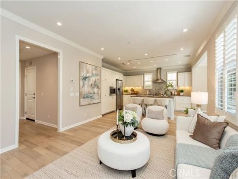 146  Rotunda  , Irvine, CA