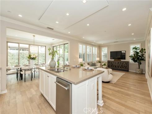 146  Rotunda  , Irvine, CA