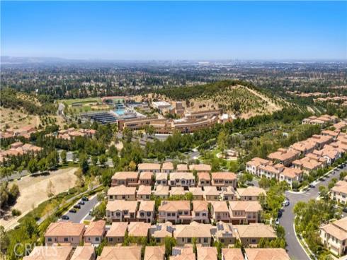 190  Crescent Moon  , Irvine, CA