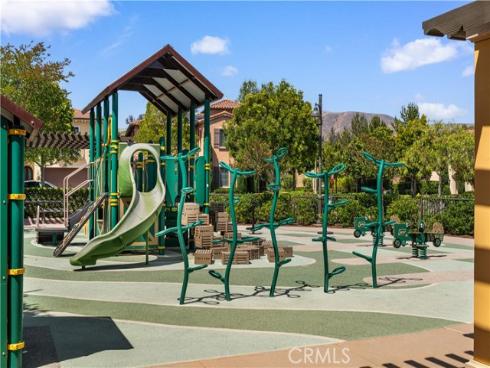 190  Crescent Moon  , Irvine, CA