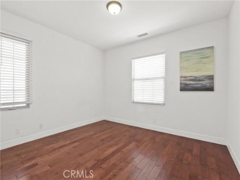 67 Hazelton , Irvine, CA
