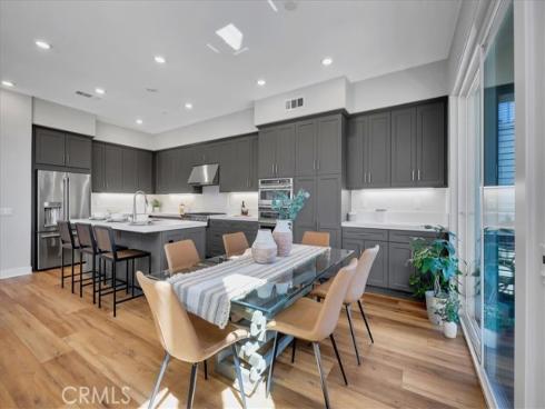 137  Rondo  , Irvine, CA