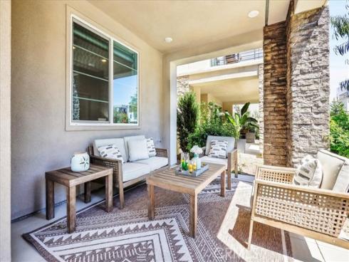 137  Rondo  , Irvine, CA