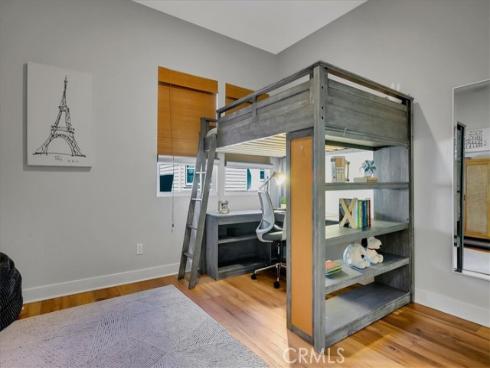 137  Rondo  , Irvine, CA