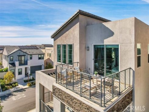 137  Rondo  , Irvine, CA