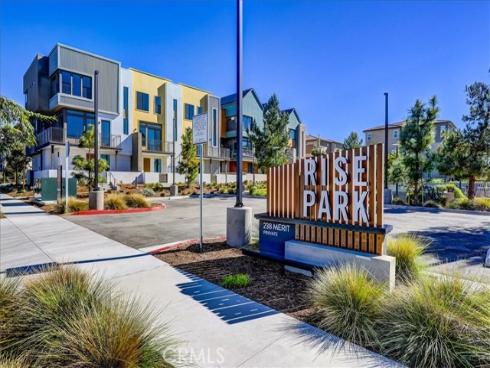 137  Rondo  , Irvine, CA
