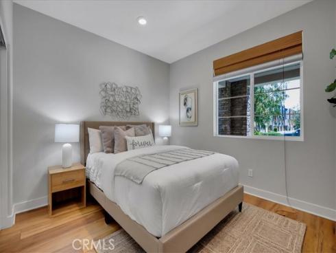 137  Rondo  , Irvine, CA