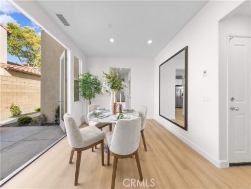 213 Great Lawn , Irvine, CA