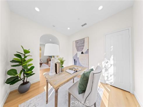 213 Great Lawn , Irvine, CA