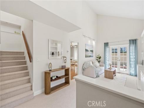 44 Silkberry , Irvine, CA