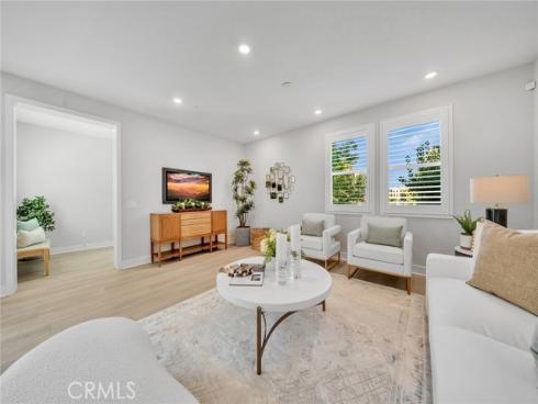 200  Chorus  , Irvine, CA