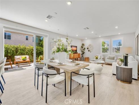 200  Chorus  , Irvine, CA