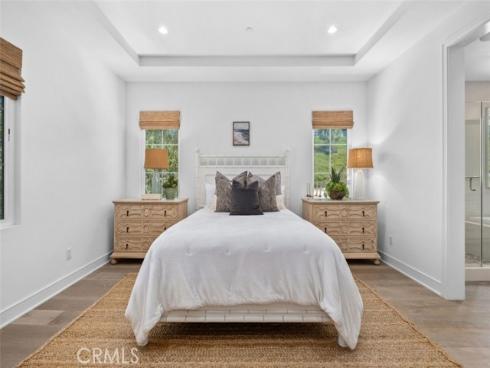 100 Della , Irvine, CA