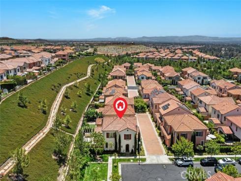 100 Della , Irvine, CA