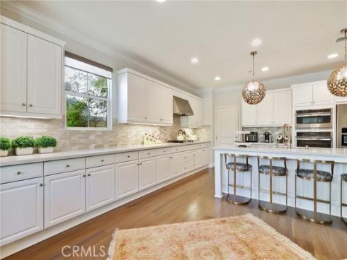 111  Bumblebee  , Irvine, CA