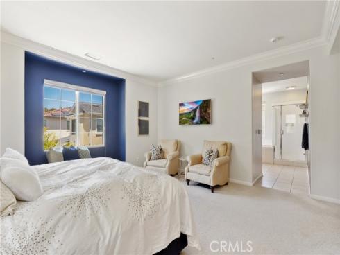 111  Bumblebee  , Irvine, CA