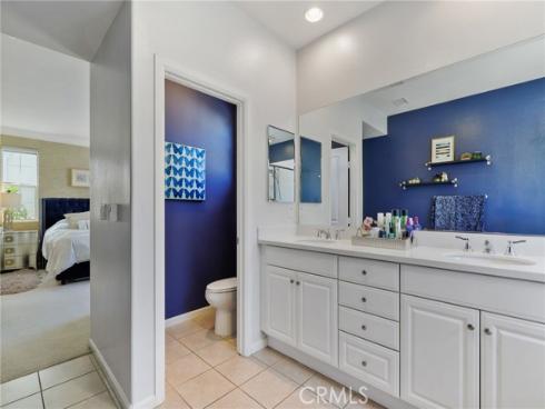 111  Bumblebee  , Irvine, CA