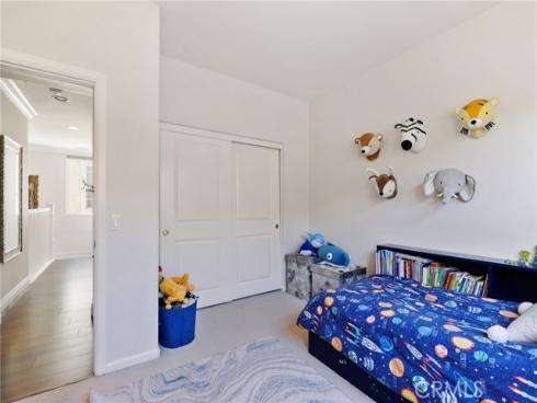 111  Bumblebee  , Irvine, CA