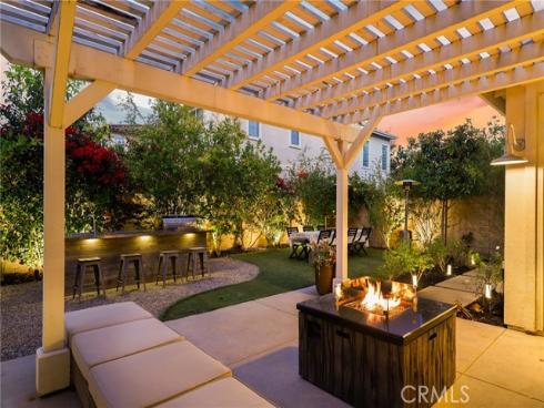 111  Bumblebee  , Irvine, CA
