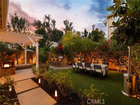 111  Bumblebee  , Irvine, CA