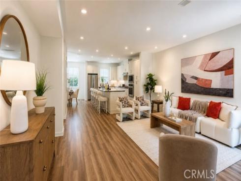 122 Schick , Irvine, CA
