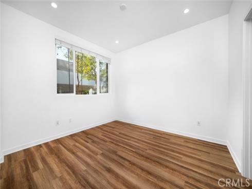 122 Schick , Irvine, CA