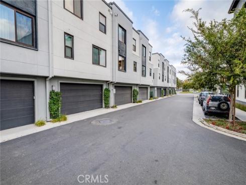 122 Schick , Irvine, CA