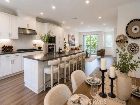122 Schick , Irvine, CA