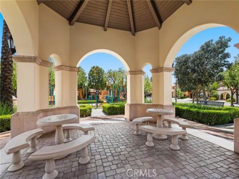 15 Bel Springs , Irvine, CA