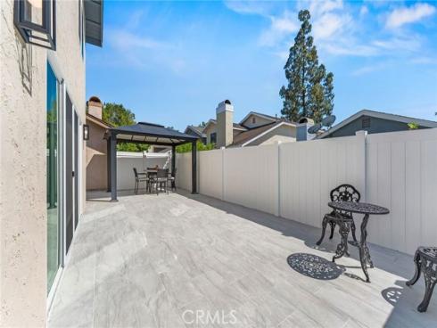9 Southampton , Irvine, CA