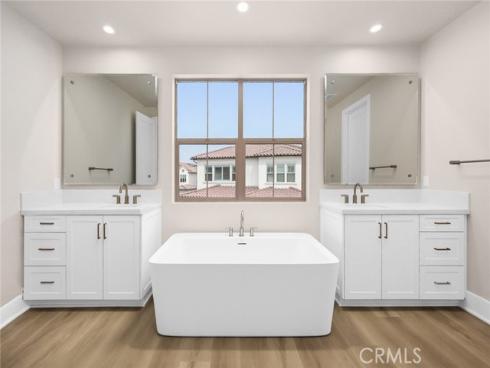 206  Mistwater  , Irvine, CA
