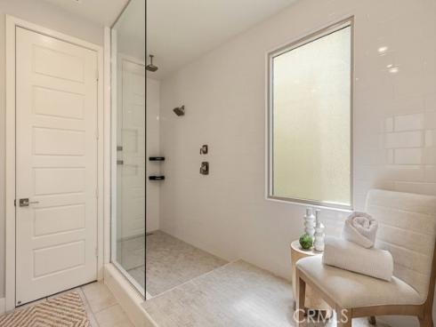 128 Catalyst , Irvine, CA