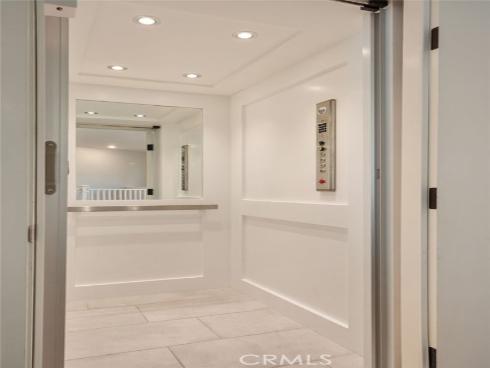 128 Catalyst , Irvine, CA