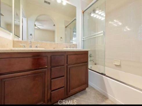 12  Tall Oak  , Irvine, CA