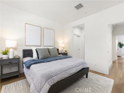 229  Dewdrop  , Irvine, CA