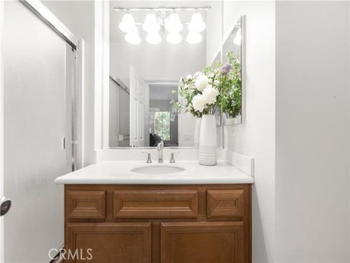 229  Dewdrop  , Irvine, CA